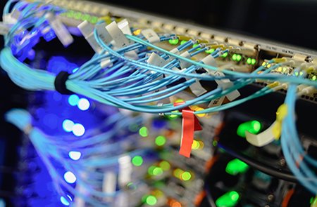 Use of MV Switchgear in Data Centers